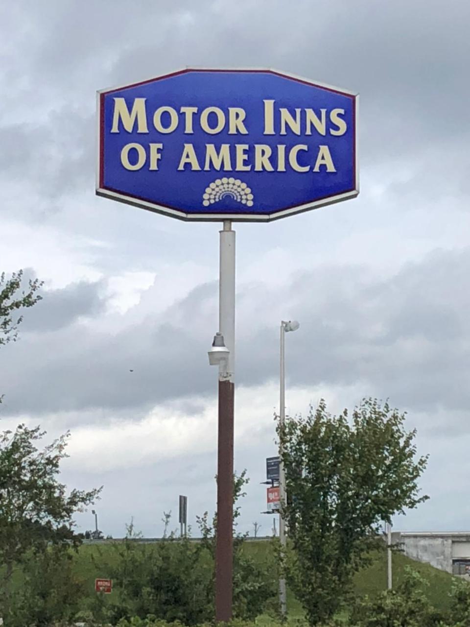 Motor Inns Of America Madisonville Eksteriør bilde